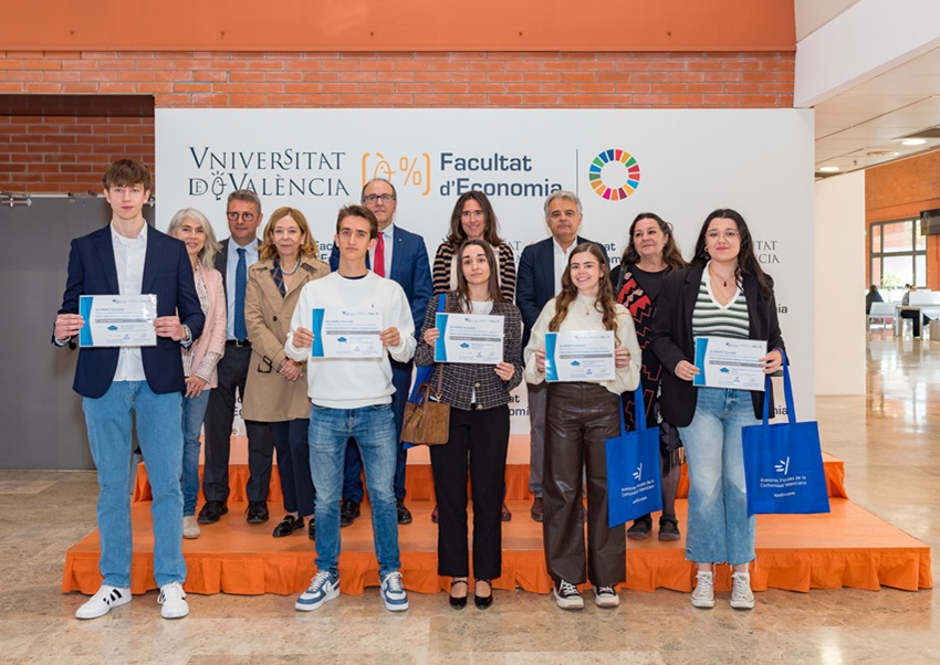 Lliurament dels Premis de la XVI Edició del “Concurs de Fiscalitat de la Facultat d’Economia i la APAFCV”